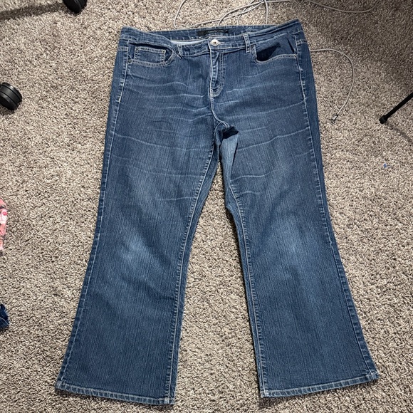 Calvin Klein Blue Flare Jeans size 18W - Picture 4 of 6
